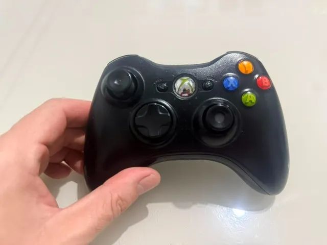 Xbox 360 desbloqueado Aurora com 2 controles - Foto 5