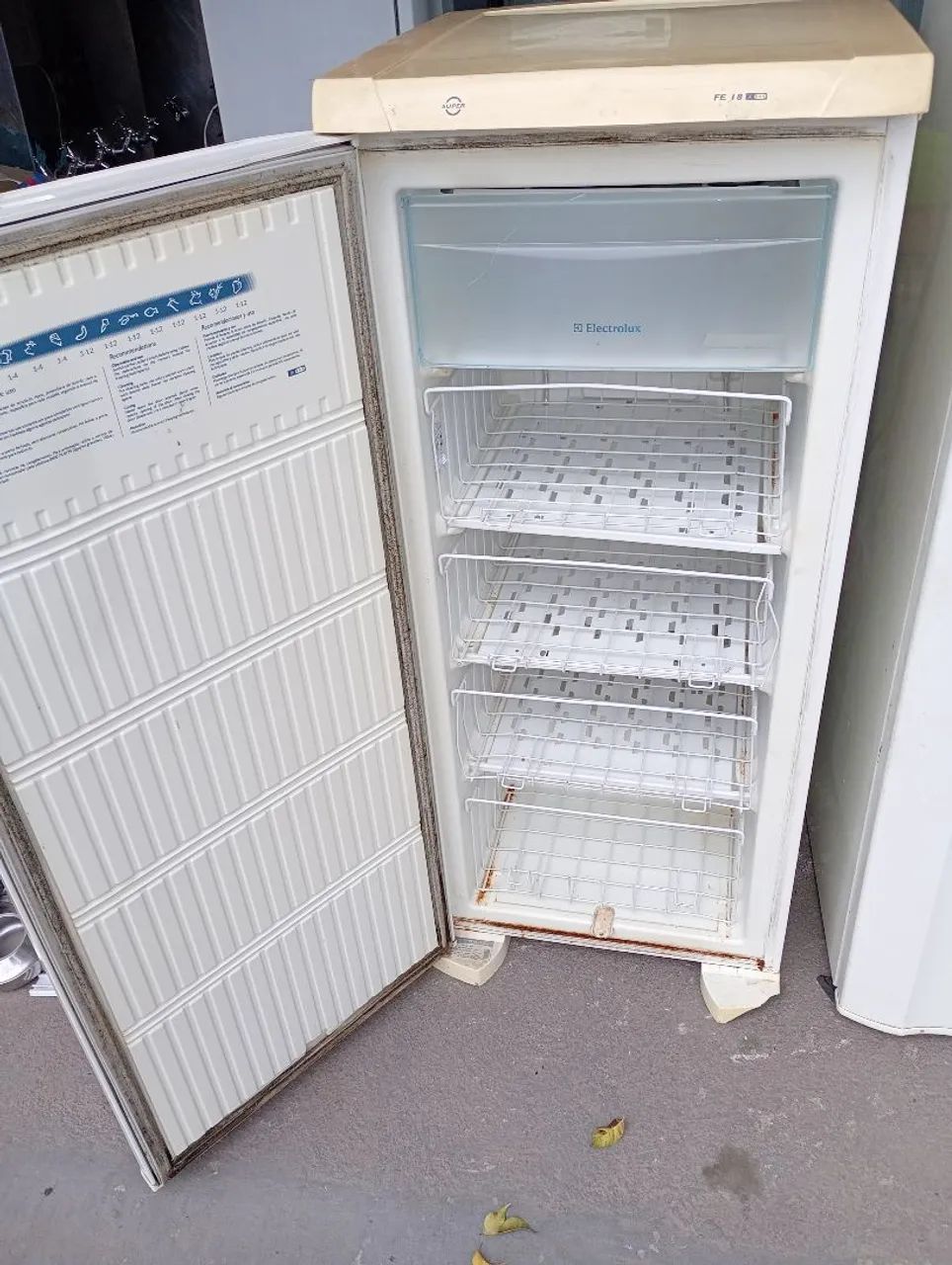 Freezer Congelador Electrolux  - Foto 2