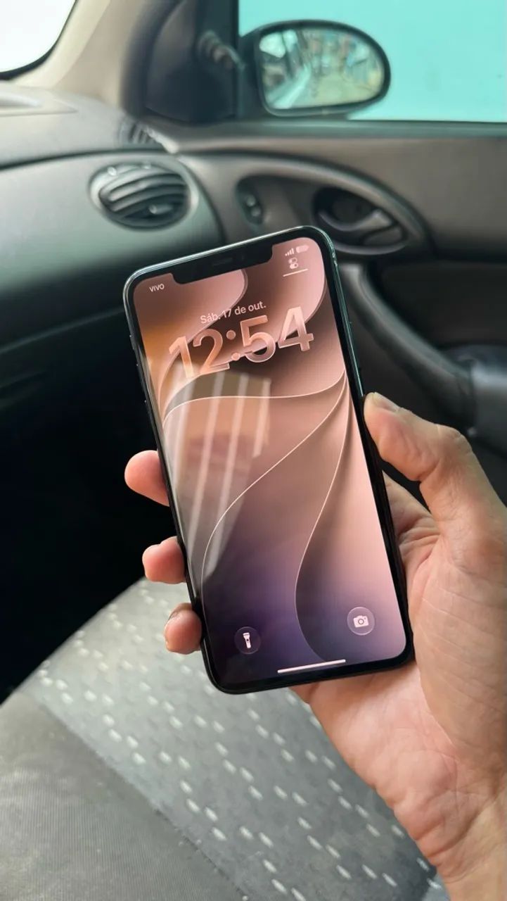 iPhone 11 Pro Max novo - Foto 2