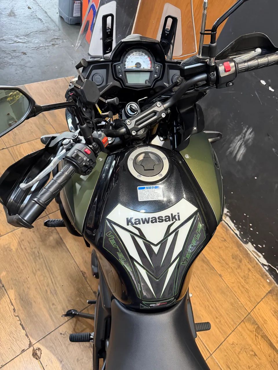 Kawasaki Versys 650cc - Foto 5