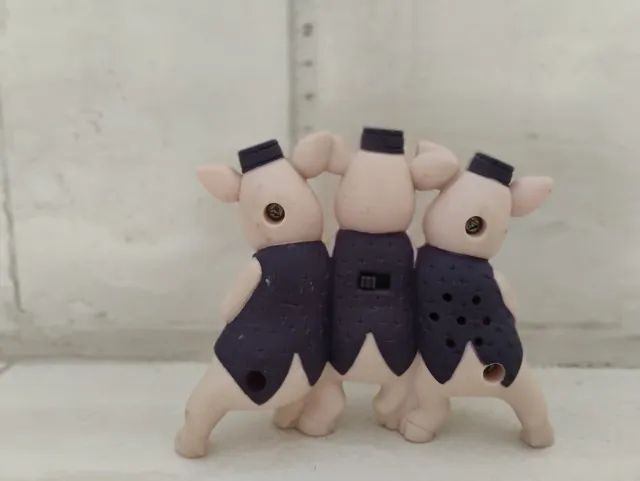 3 porquinhos - Sherek - Foto 2