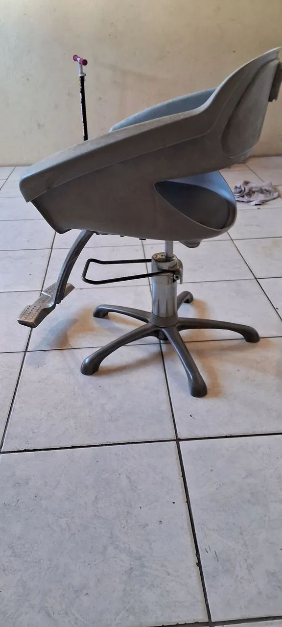 Vendo lavatório e cadeira ,aceito cartão  - Foto 5