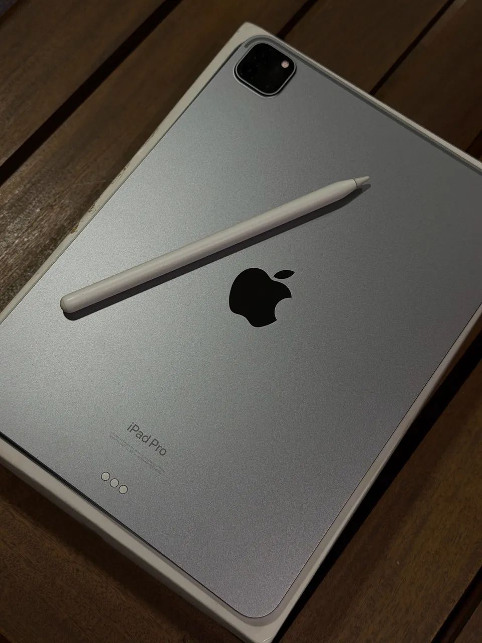 iPad Pro de 11 polegadas (Chip M2) com 256GB + Apple Pencil (2ª