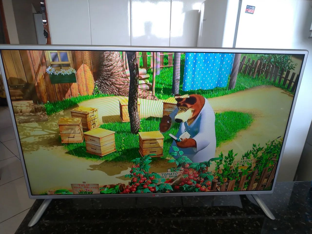 TV LG LED 32 POLEGADAS - R$ 520,00 ? - NÃO É SMART - Foto 4