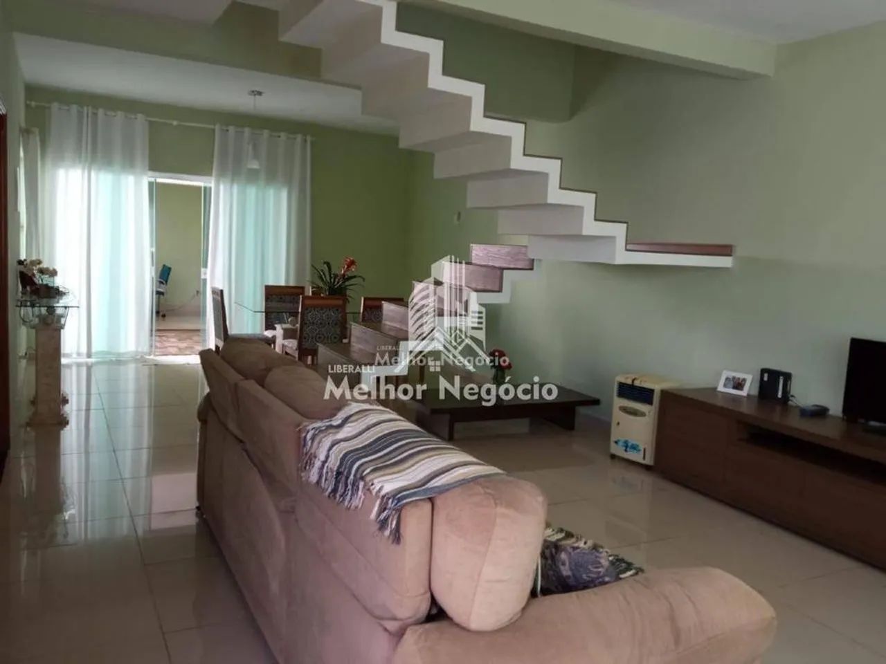Casa à venda em Nova Odessa, Vila Novos Horizontes, com 4 quartos, com 200 m²
