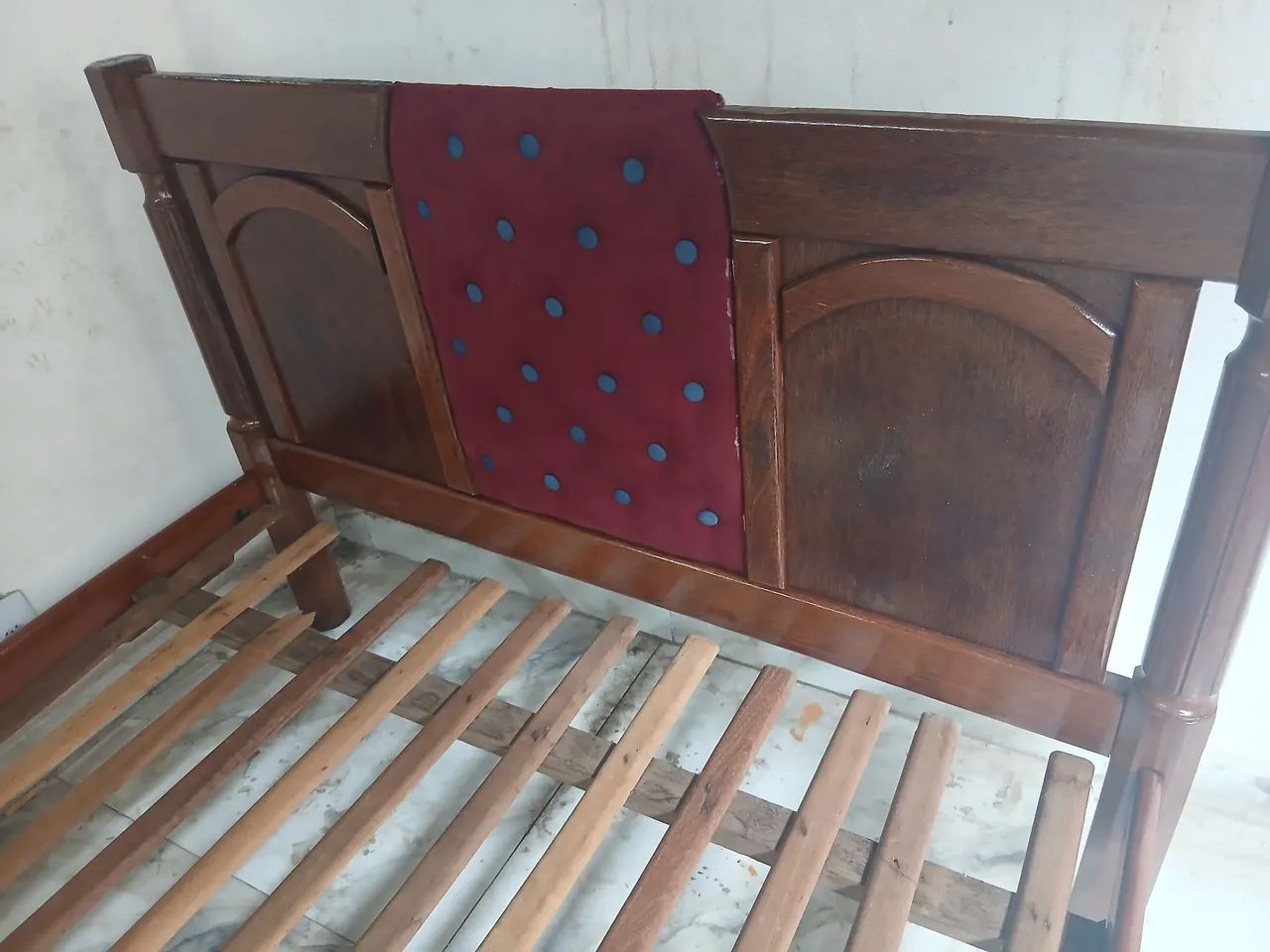Vendo  cama de casal de sucupira  - Foto 3