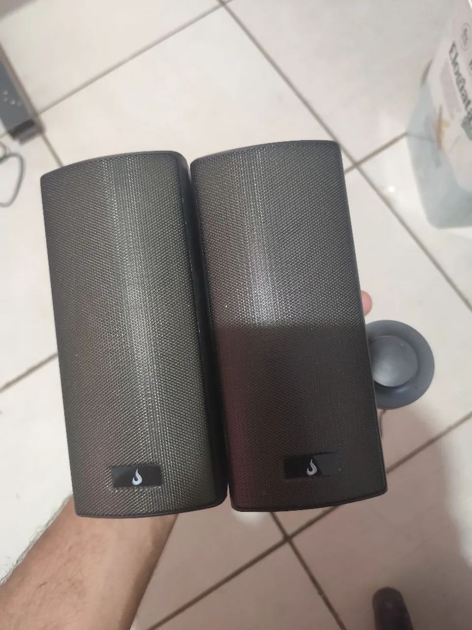 Caixa bluetooth com leitor de cartão sd