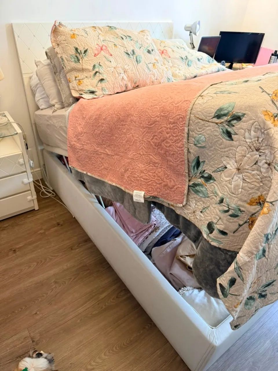 Cama de casal box com baú+ colchão+  mesa de cabeceira - Foto 4