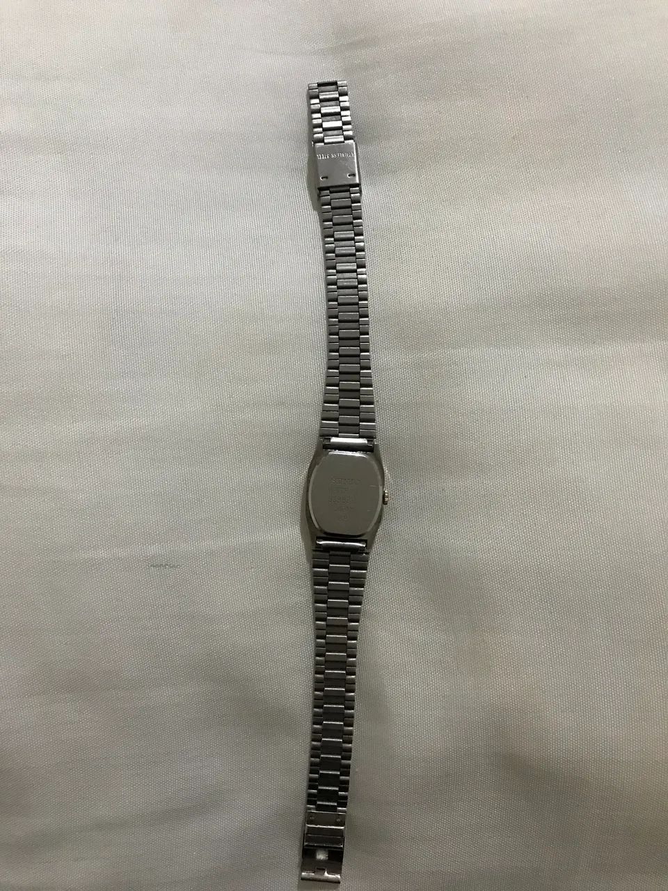 Rel ógio Seiko Quartz Vintage - Foto 2