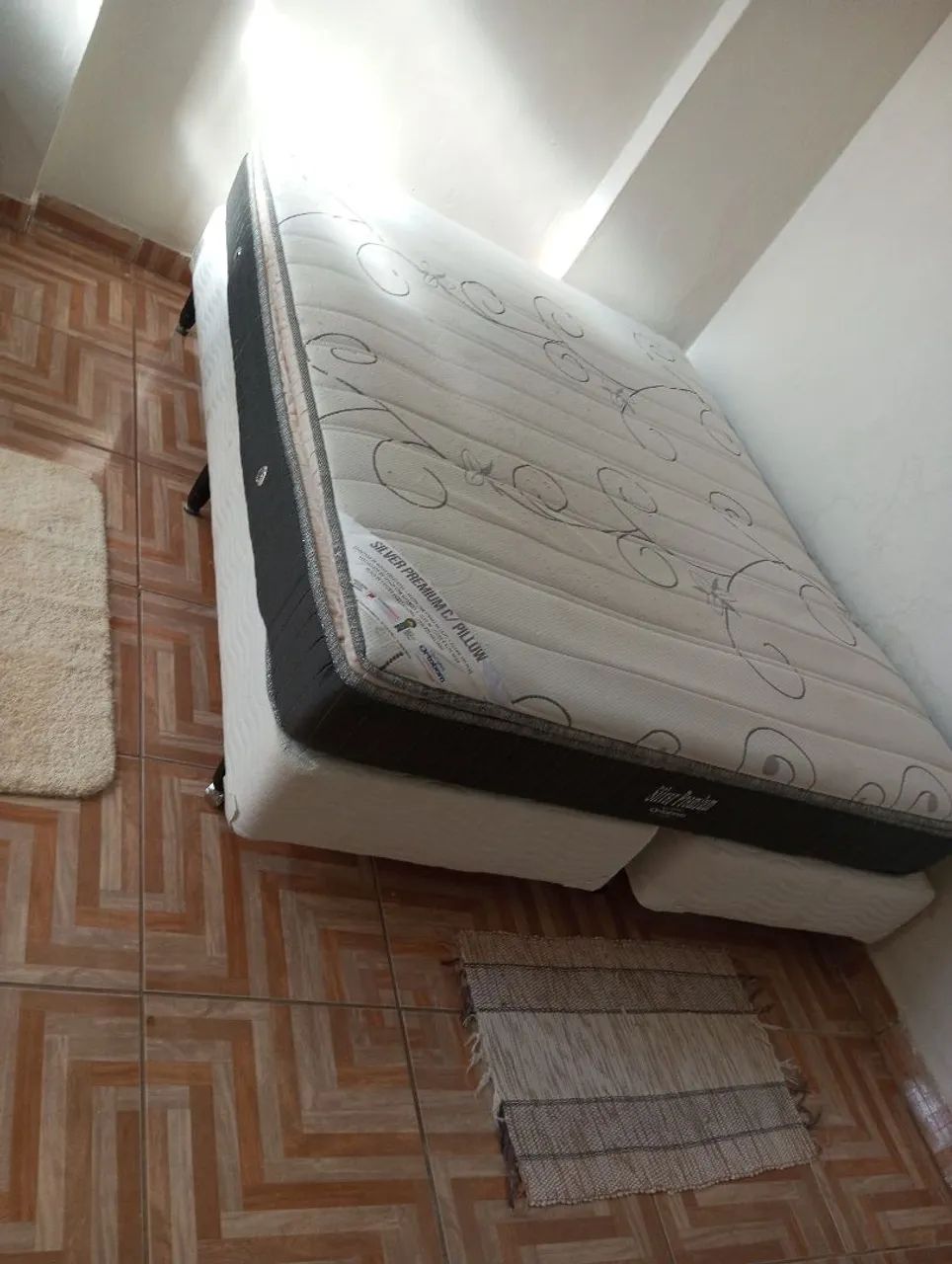 Cama box com colchão king