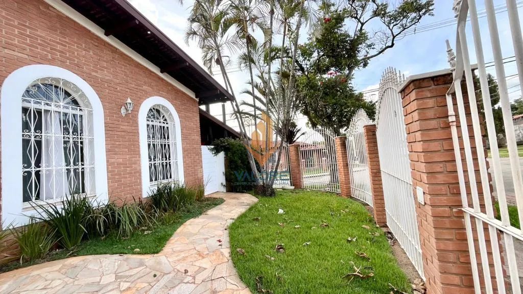 Casa à venda na Cidade Universitária, com 3 quartos (1 suíte) e edícula completa - Foto 4