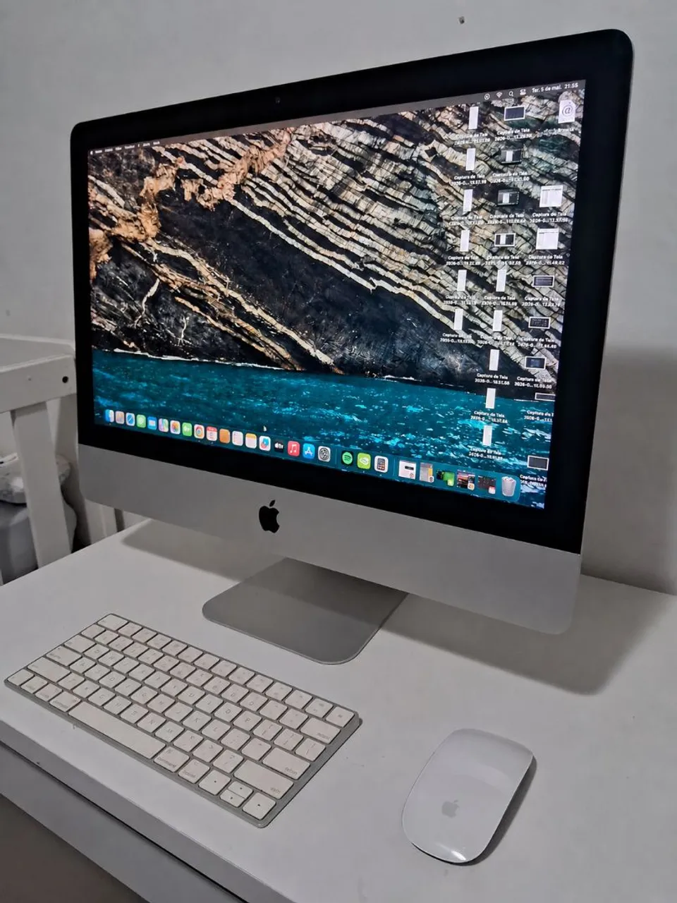 Computador Apple iMac 21.5 i5 SSD 256GB 8GB RAM - Computadores e