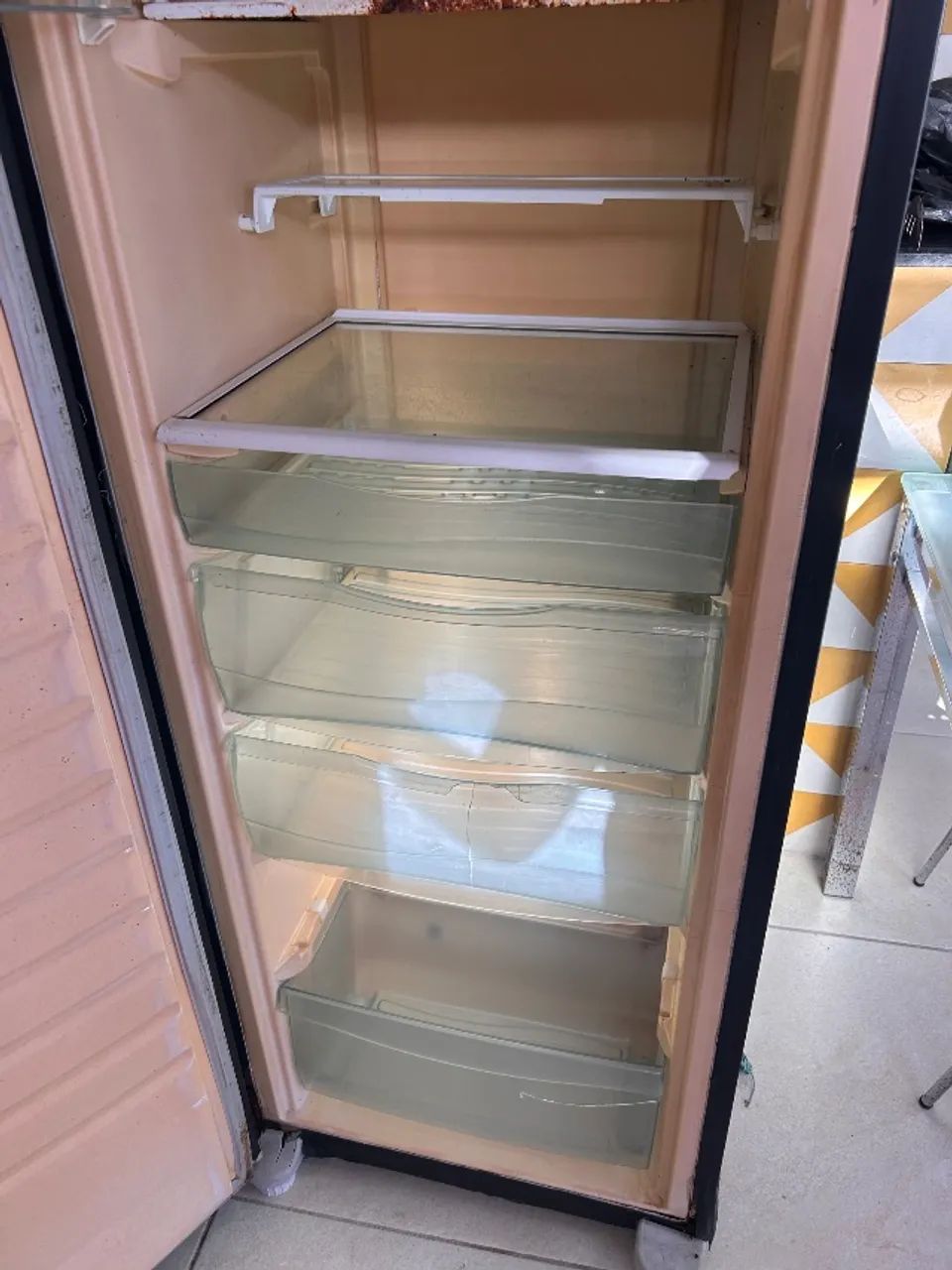 Freezer vertical na Massagueira  - Foto 5