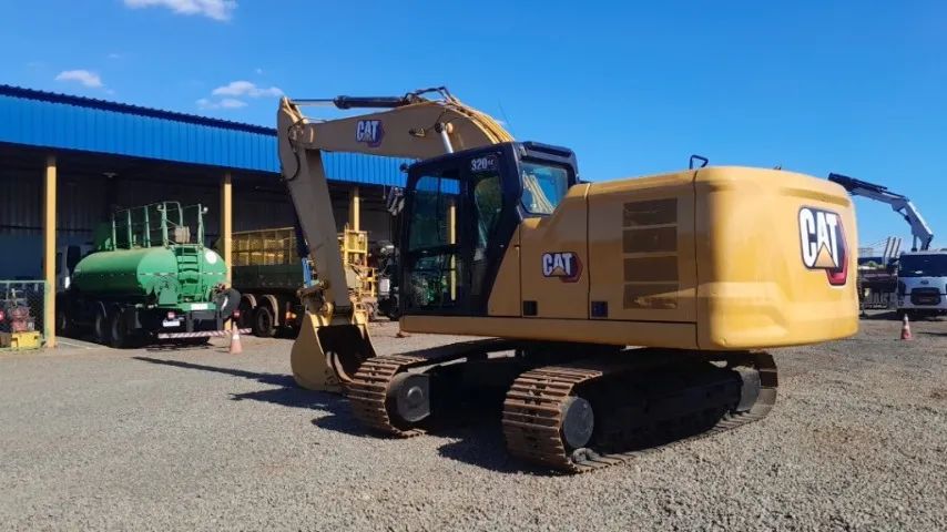 escavadeira caterpillar 320GC ano 2021 - Foto 4