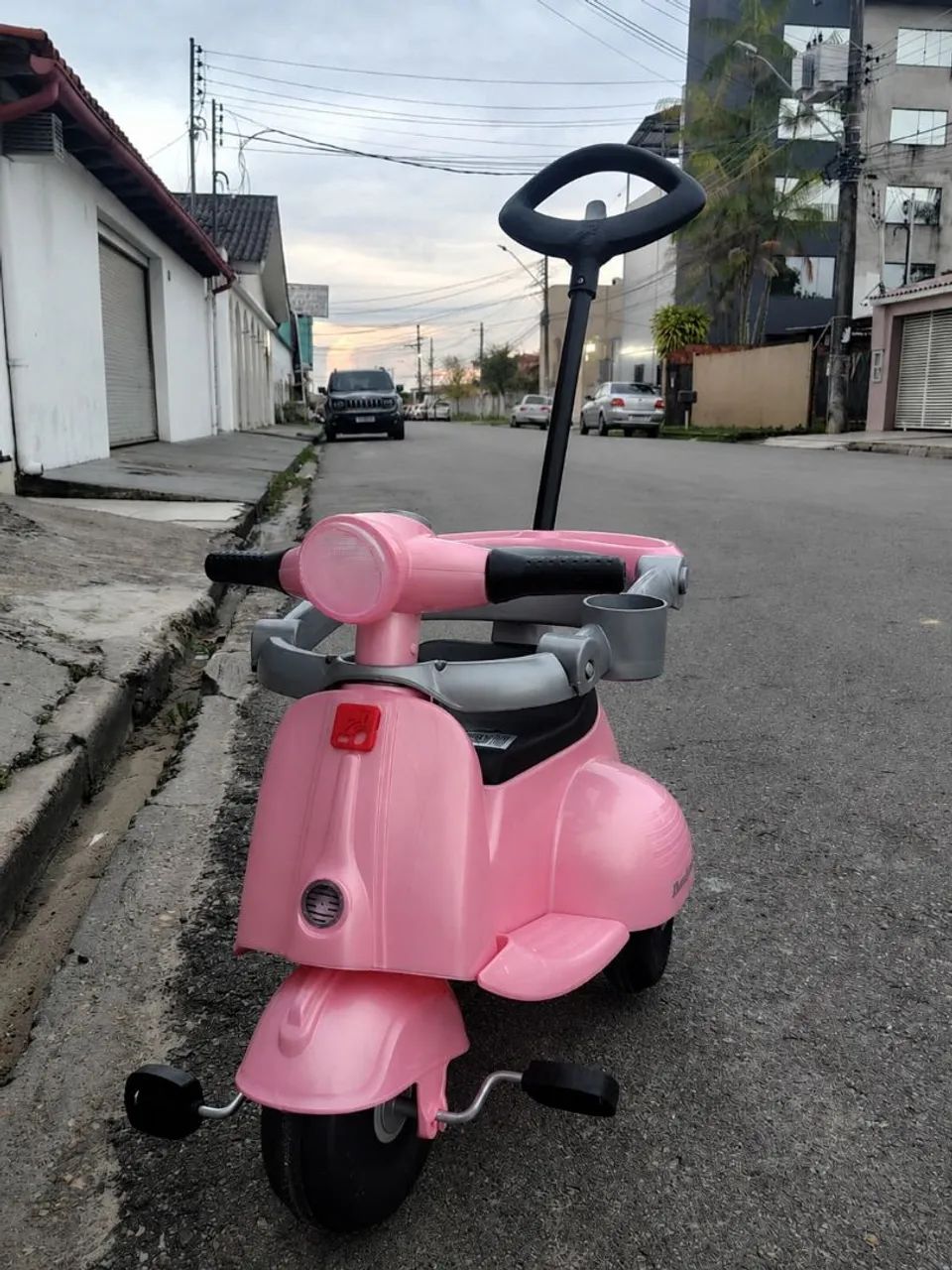 Triciclo infantil 