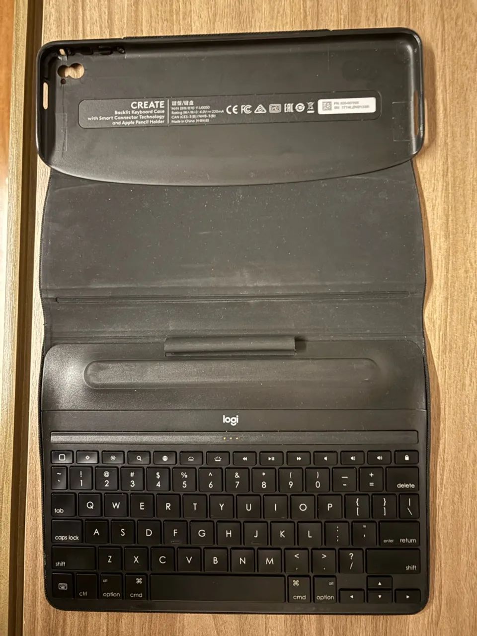 Capa Logitech Create p/ iPad Pro 9,7 - Foto 2