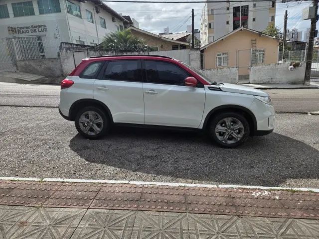 Suzuki Vitara 4you 1.6 16V Aut. 2017 - Foto 3