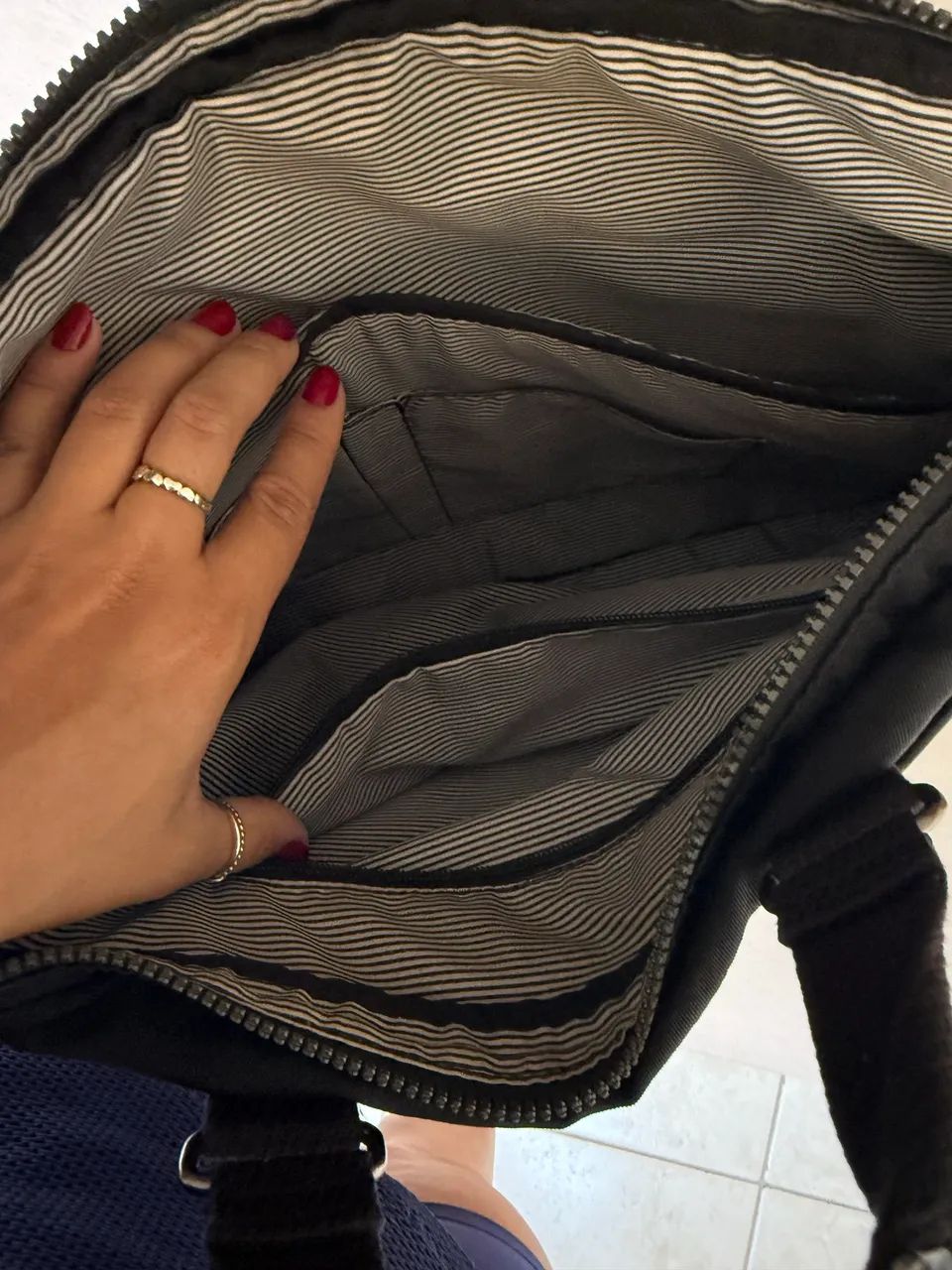 Bolsa Kipling original cabe computador  - Foto 2