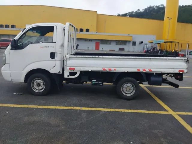 KIA Bongo Bongo K-2500 2.5 4x2 TB Diesel 2012