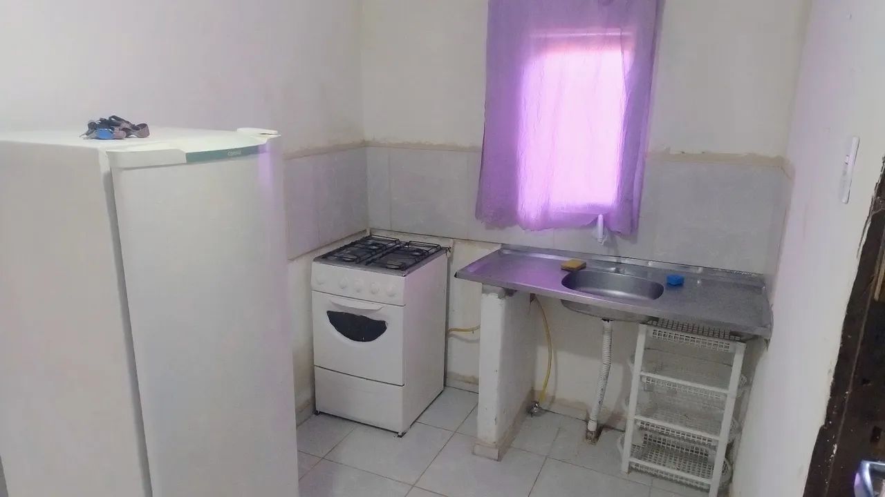 Alugo kitnet mobiliada 
