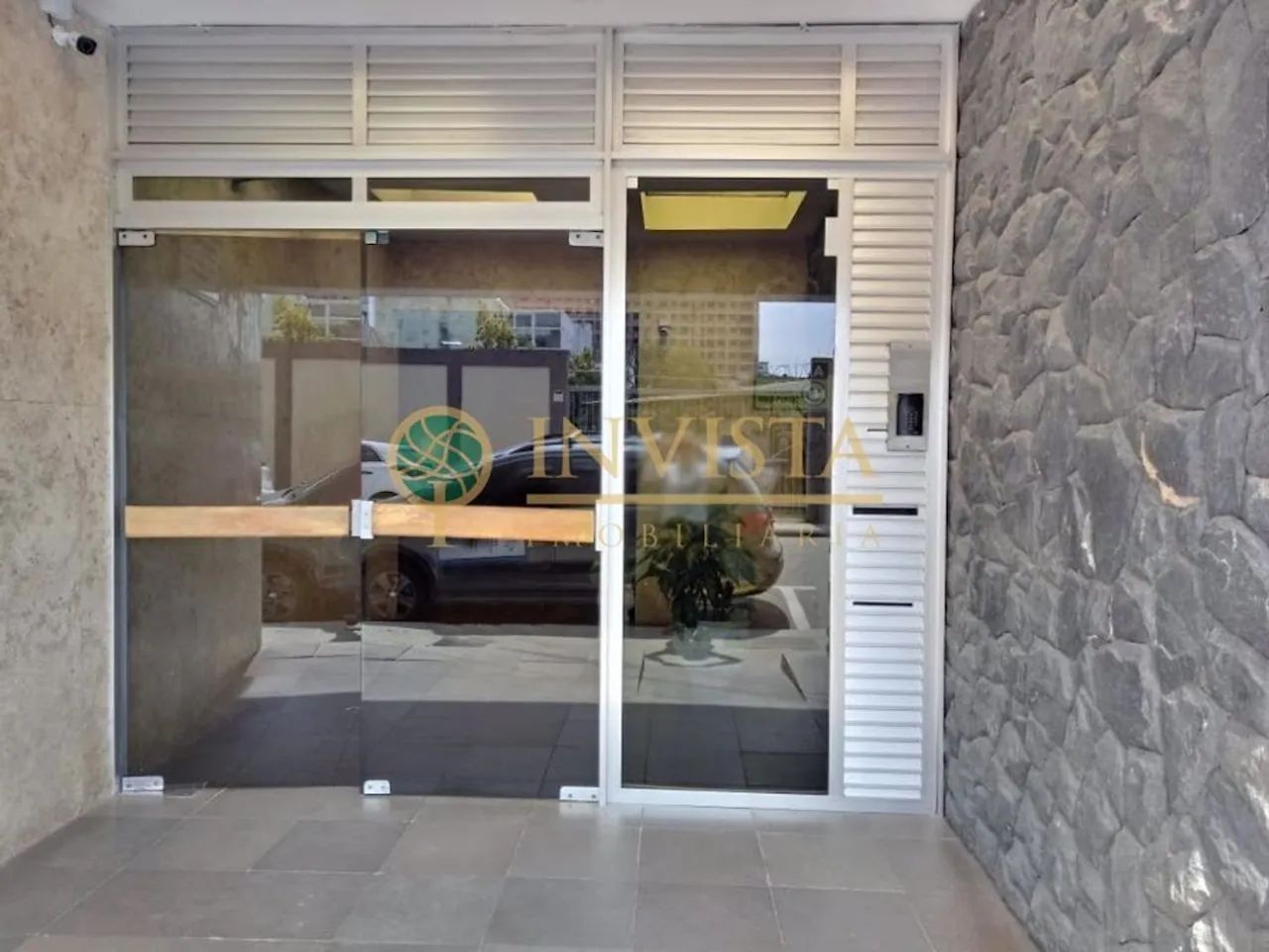 Sala Comercial com 58 m² para Alugar no bairro Estreito, em Florianópolis. - Foto 5