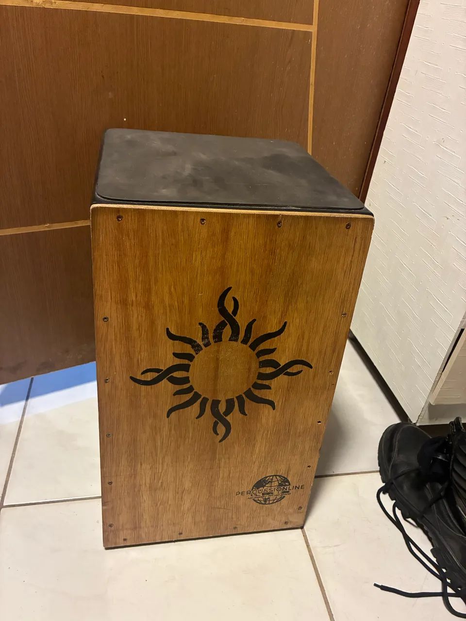 Cajon: Instrumento de percussão  - Foto 2