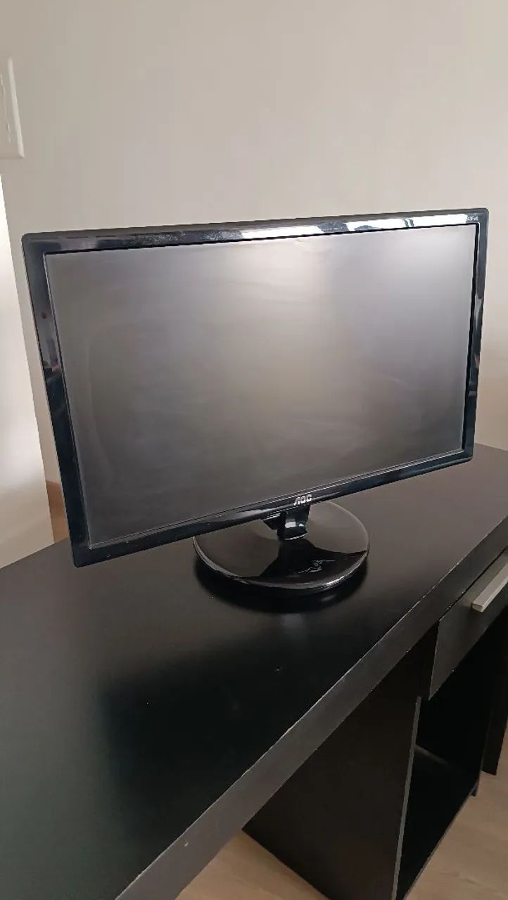 Monitor AOC - LCD Full HD - 21,5