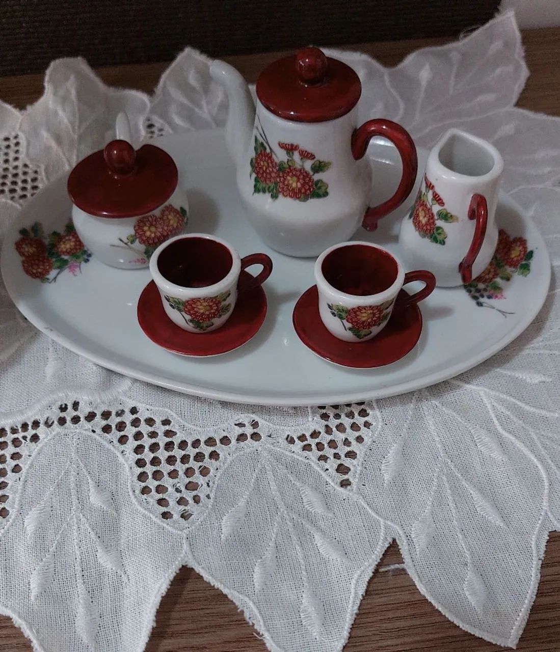 Kit miniaturas jogo de café e bebês  - Foto 2