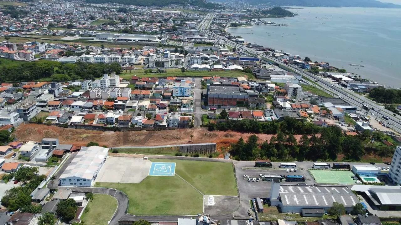 Terreno para Venda no Bairro Serraria em São José com 8.324 m² - Foto 12