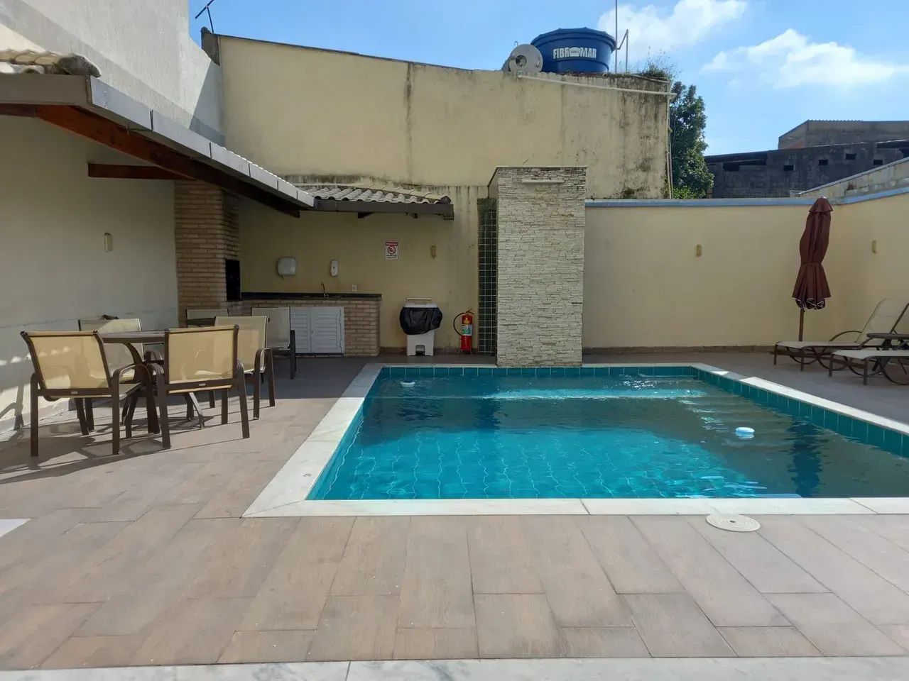 Ótimo apartamento com 3 quartos pertoem Nova Cidade - Nilópolis - RJ