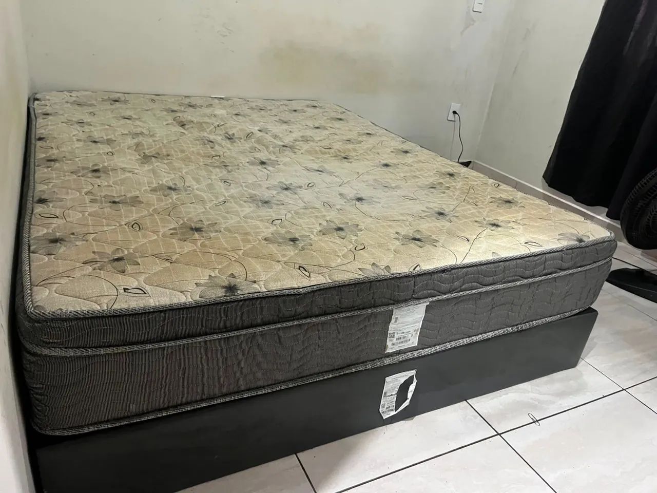 Cama queensize Ortobom 
