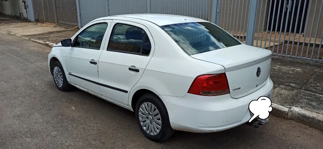 Volkswagen Voyage VOYAGE 1.0/1.0 City Mi Total Flex 8V 4p 2010