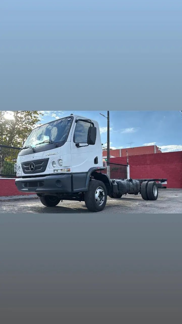Mb accelo 1016  ano 2019 - Foto 4