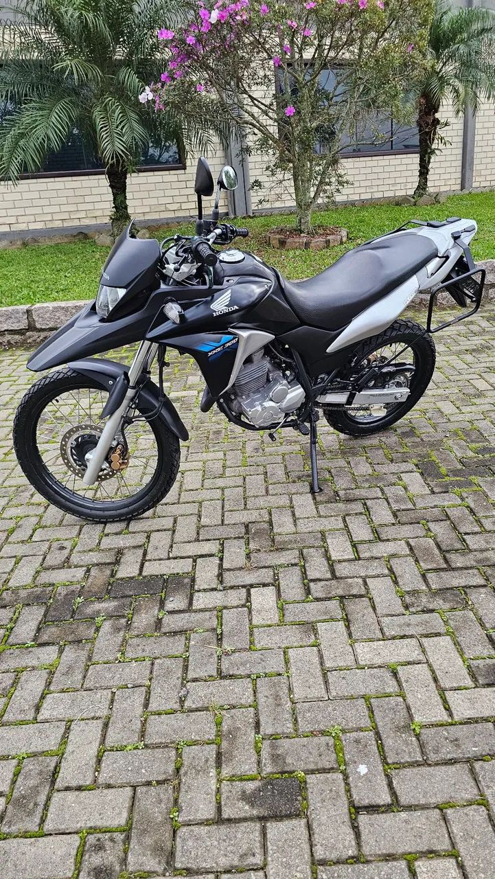 Xre 300 2015 bem nova revisada 