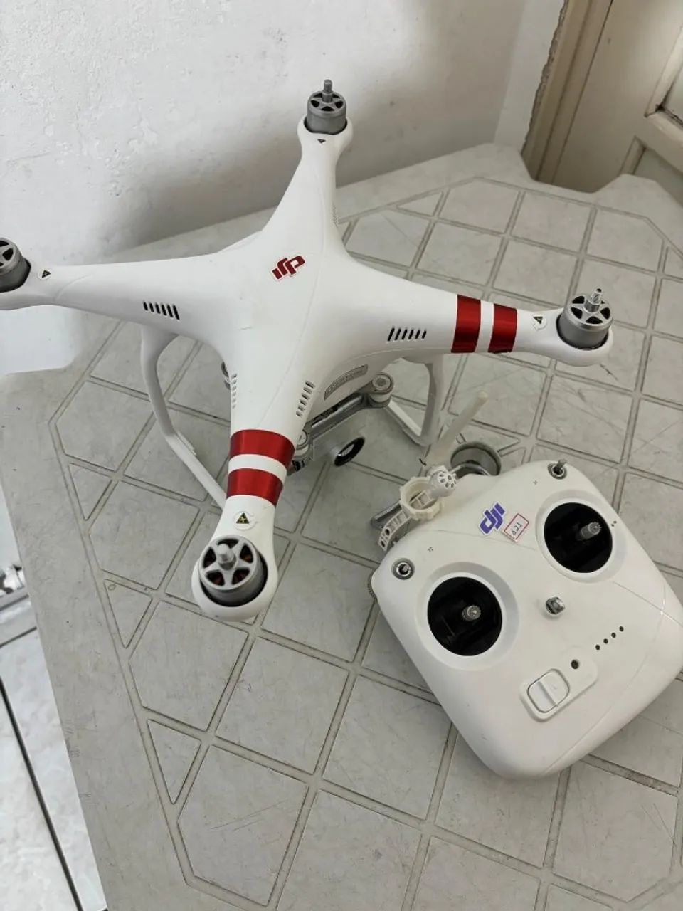 ? DRONE DJI PHANTOM 3 ADVANCED - COMPLETO! - Foto 3