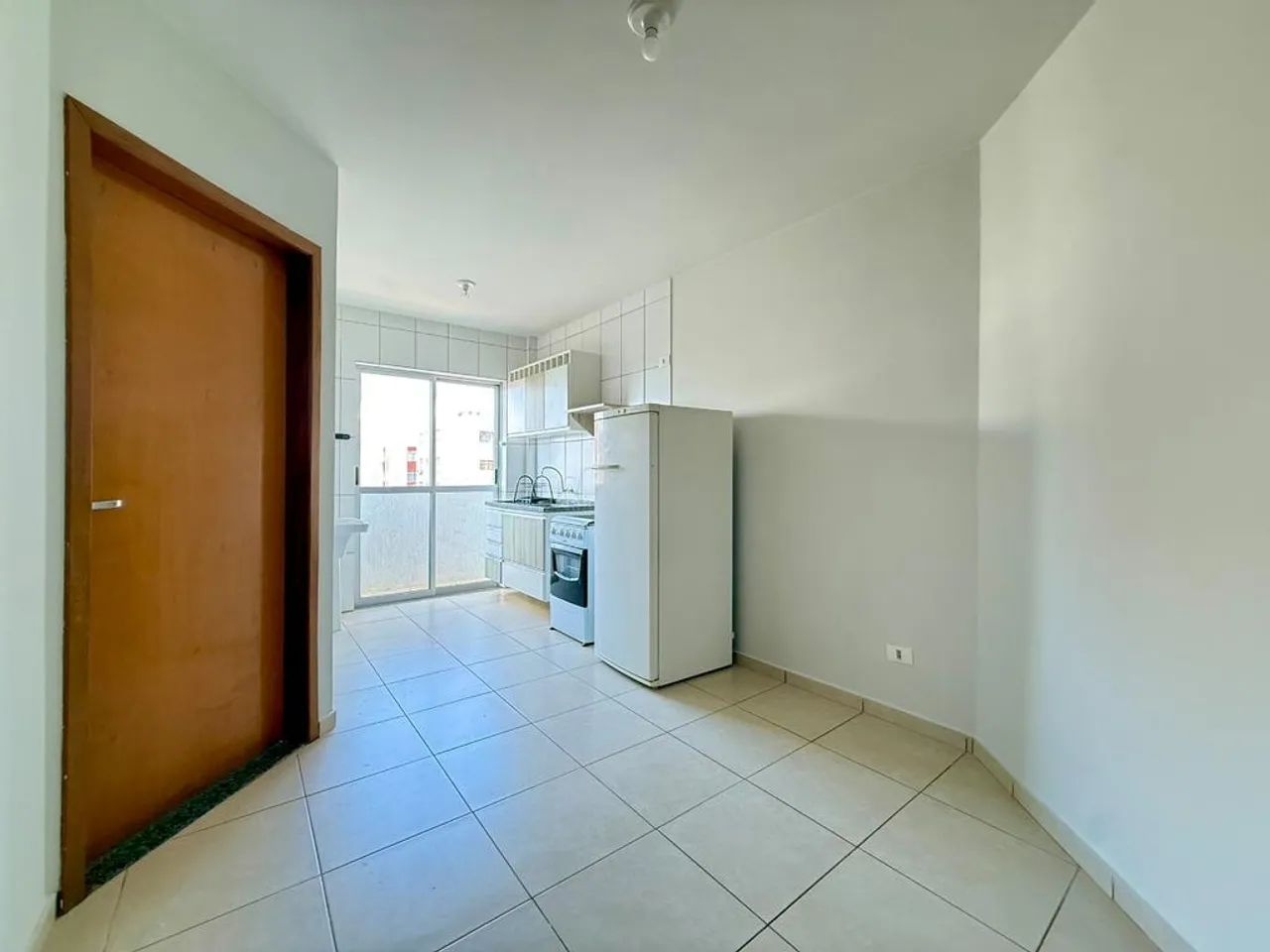 Apartamento para alugar em Maringá, Zona 07, com 1 suíte, com 28 m², Gran Studium - Foto 4