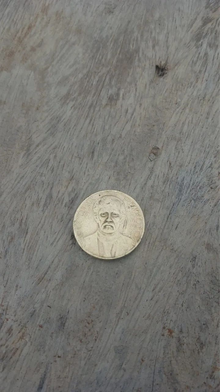 Moeda bronze 