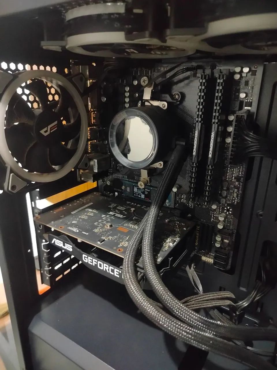 PC gamer AMD Ryzen 3600 16gb - Foto 3