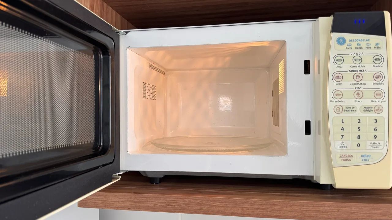 Microondas Electrolux 20litros  - Foto 2