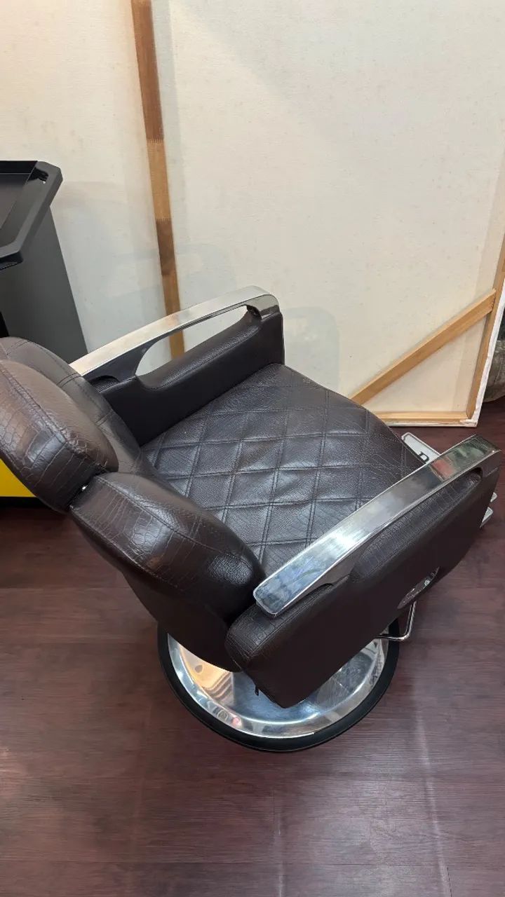 Cadeira para Barbeiro - Foto 2