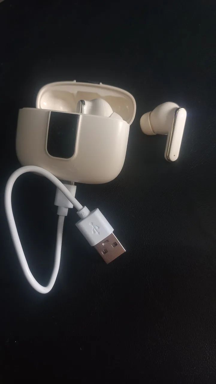 Fone bluetooth - 1 Com borracha e outro sem