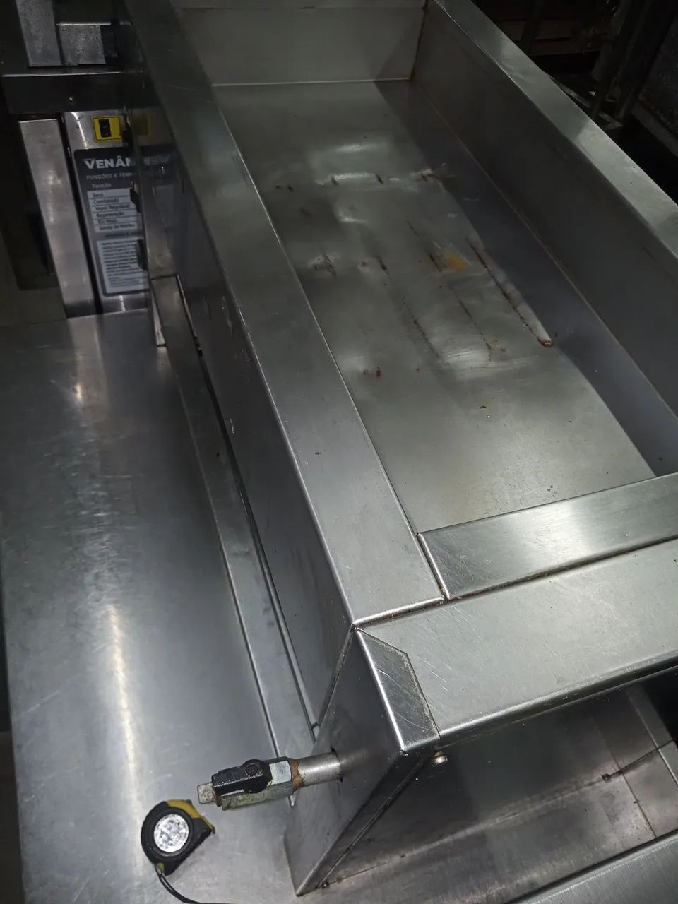 Balcão refrigerado Macom, condimentadora superior, funcionalidade perfeita - Foto 5