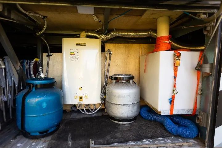 MOTORHOME dos sonhos a venda! Casa sobre rodas todo equipado para 9 pessoas! - Foto 9
