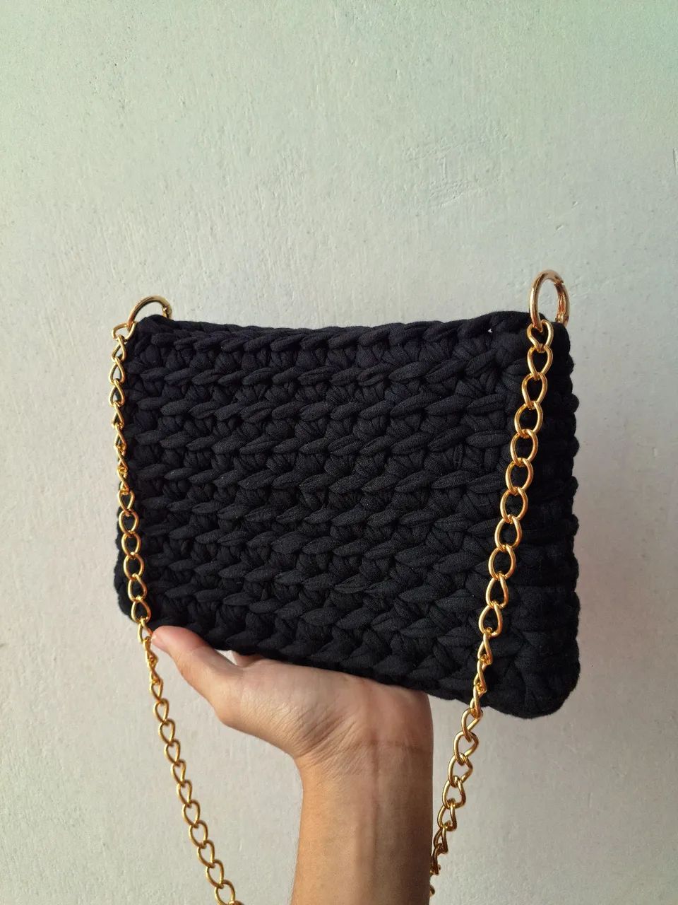 Bolsa de crochê fio de malha pequena - Foto 3