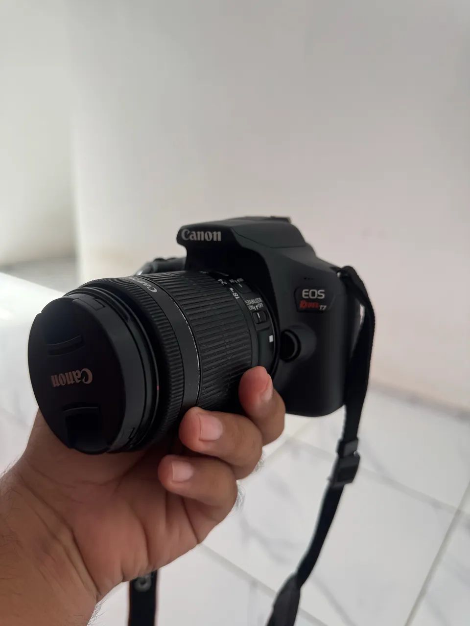 ? Canon EOS Rebel T7 à venda 