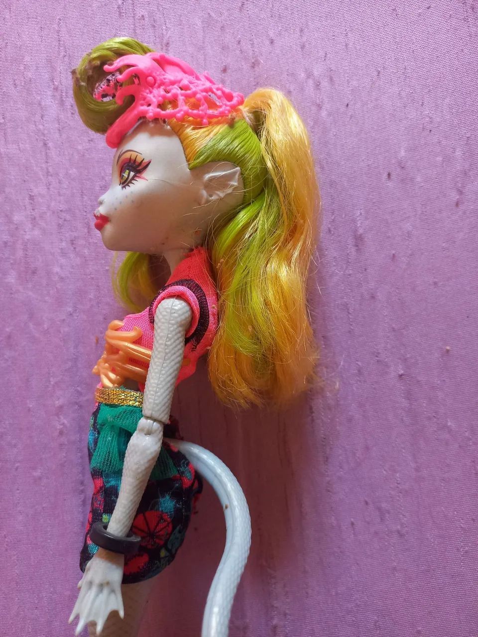 Vendo monster high lagoona fire usada - Foto 3