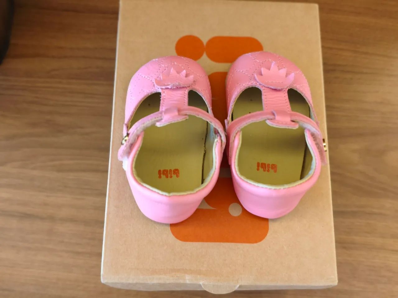 Sapato infantil da marca Bibi - Foto 2