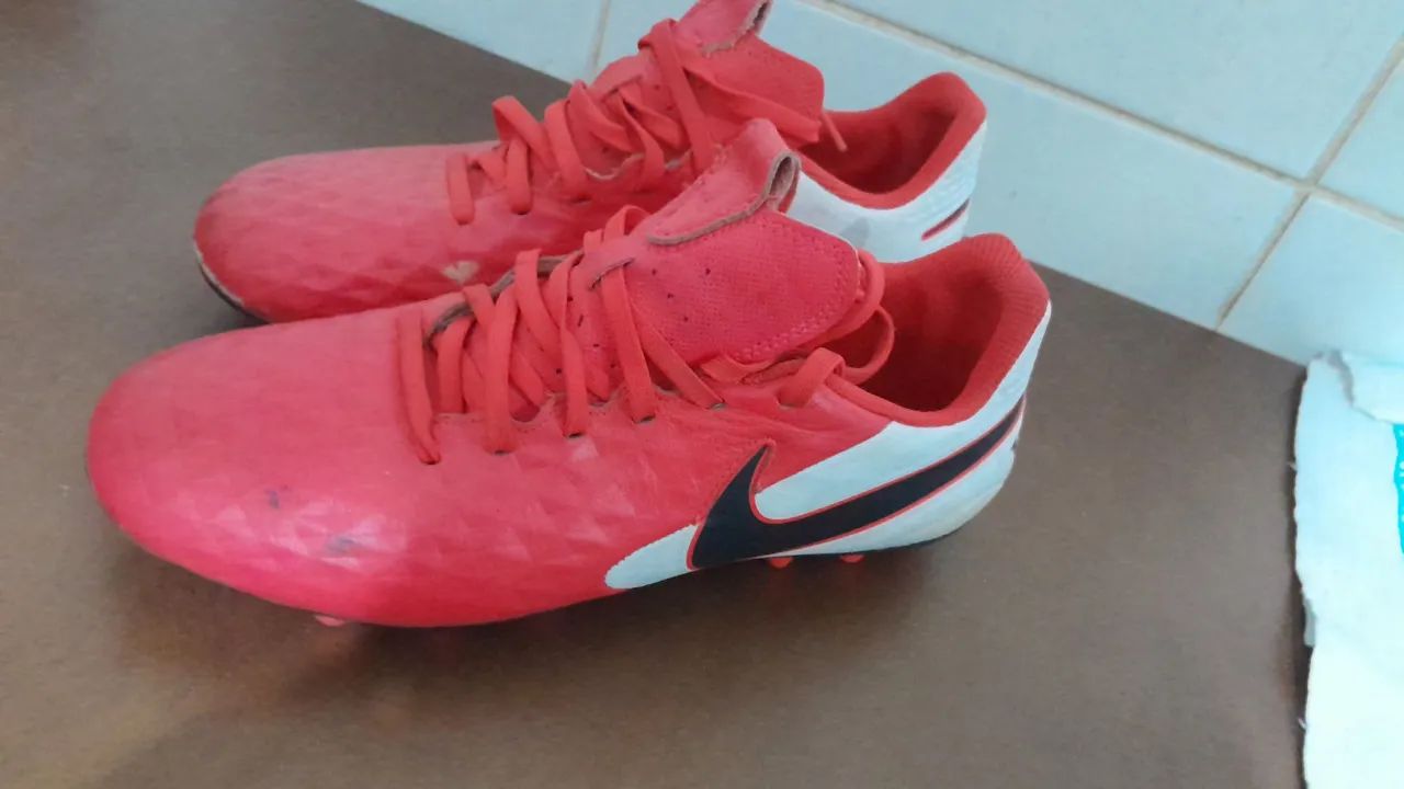Chuteira nike