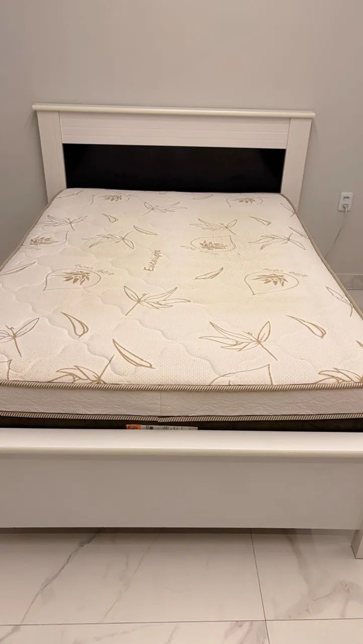 Cama box casal + colchão 