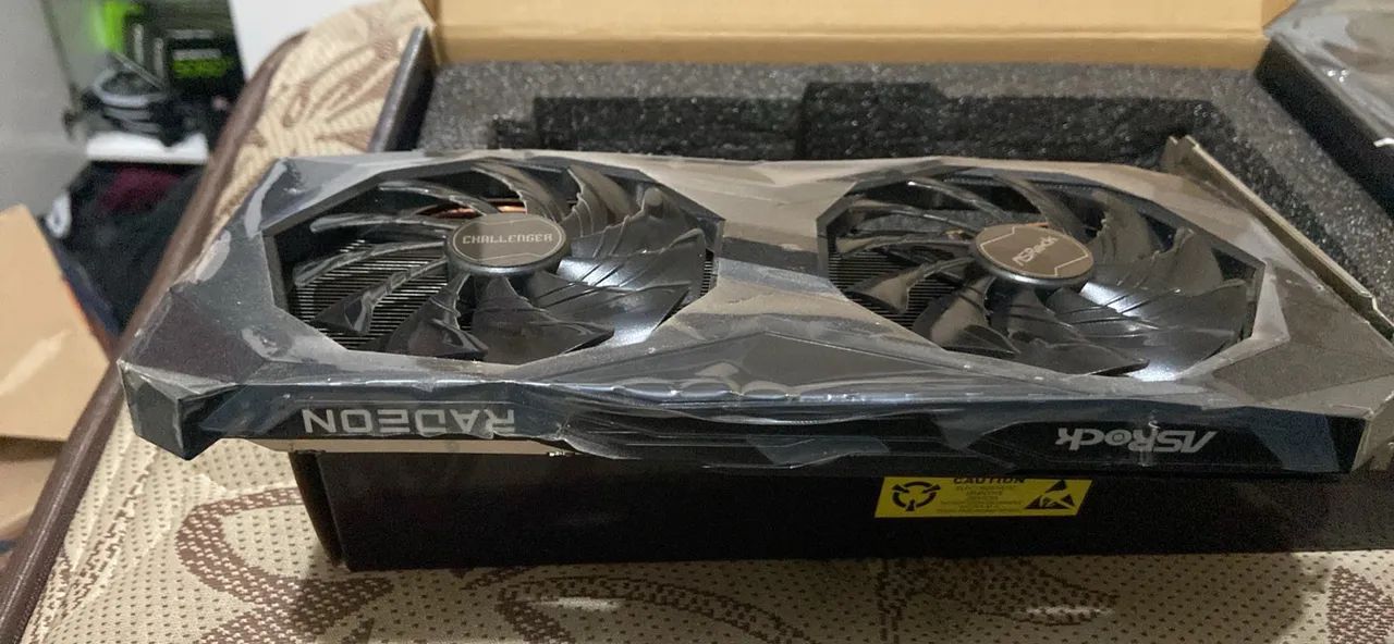RX6600 - Foto 4